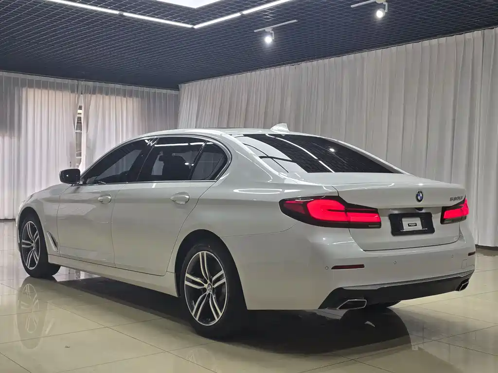 BMW 5 Series 2022 facelift 530Li leading model luxury package купить на сайте DeffCars