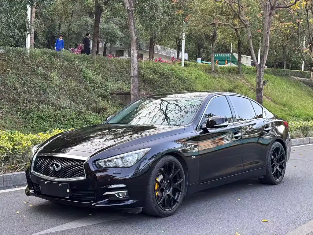Infiniti Q50 2014 3.7L Comfort Edition купить на сайте DeffCars