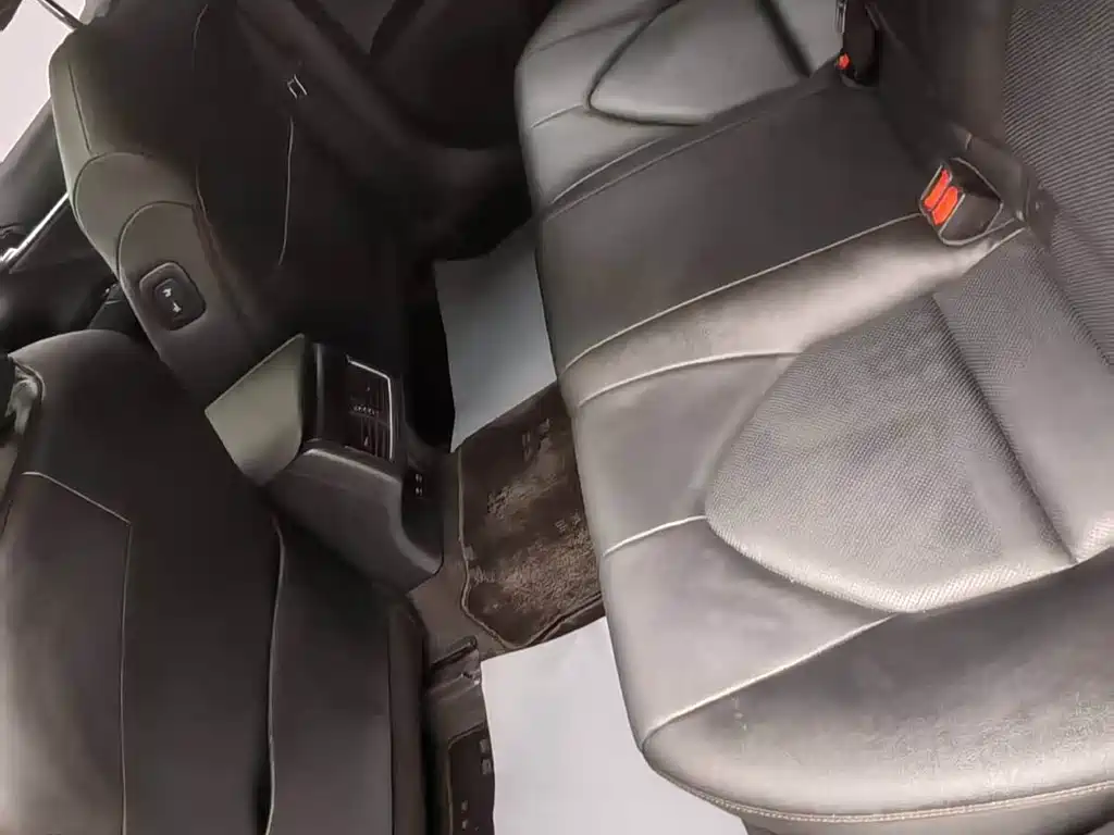 Camry 2021 2.0G Deluxe Edition купить на сайте DeffCars