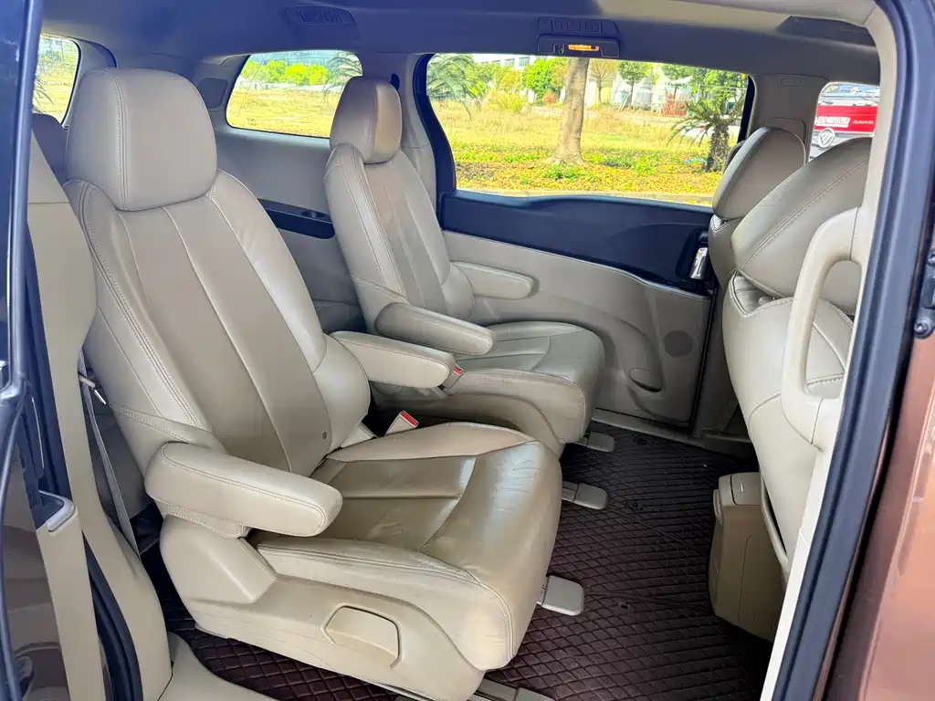 Buick GL8 2018 28T luxury model National VI купить на сайте DeffCars