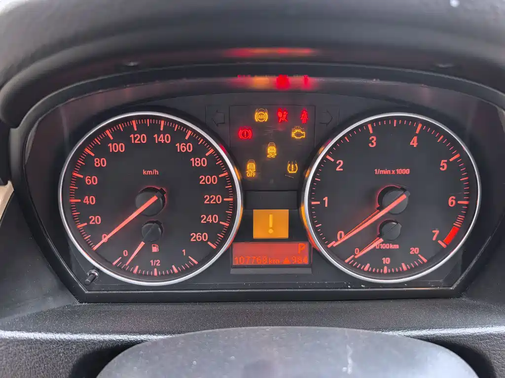 BMW X1 2014 sDrive18i leading model купить на сайте DeffCars