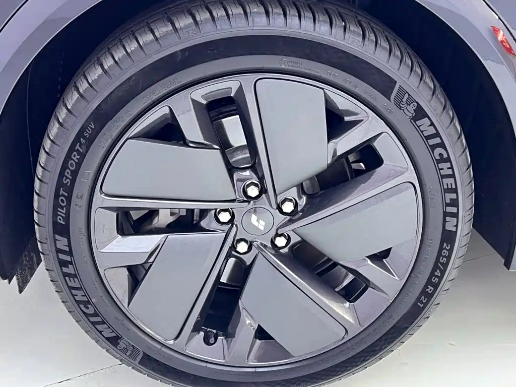 Ideal L7 2025 Max smart refresh version купить на сайте DeffCars