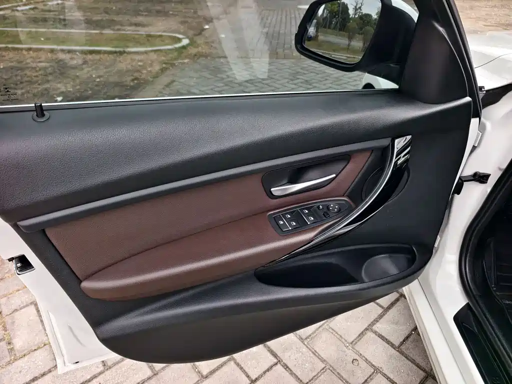 BMW 3 Series 2018 320Li Fashion Model купить на сайте DeffCars
