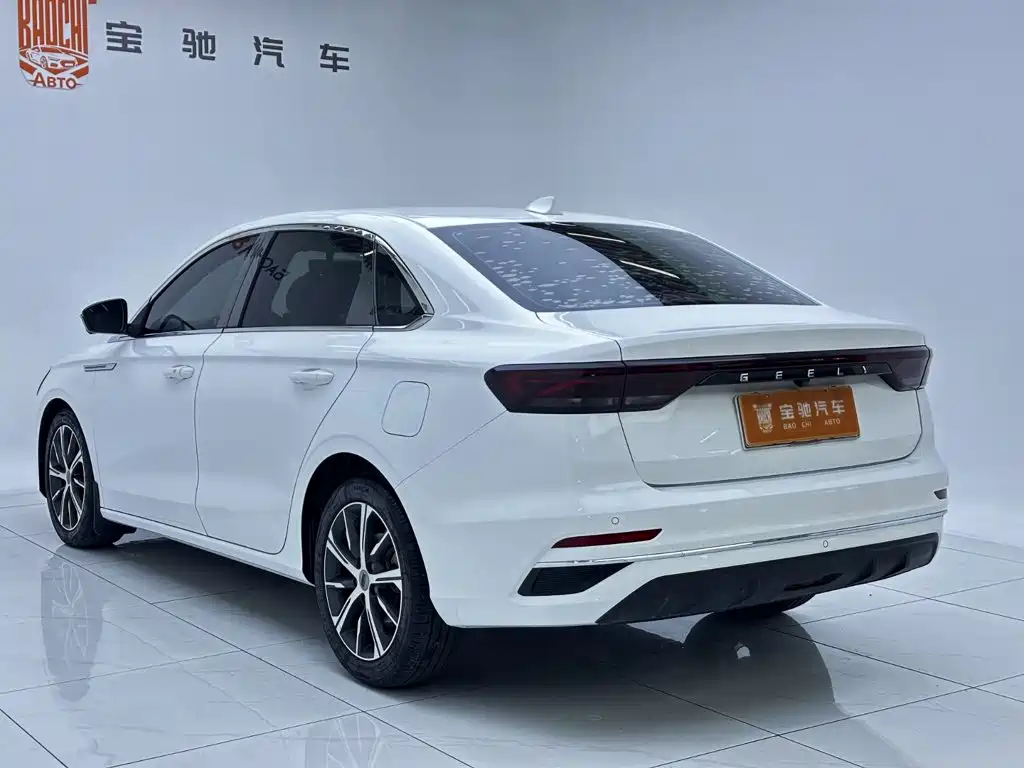 Emgrand 2022 4th generation 1.5L CVT flagship model купить на сайте DeffCars