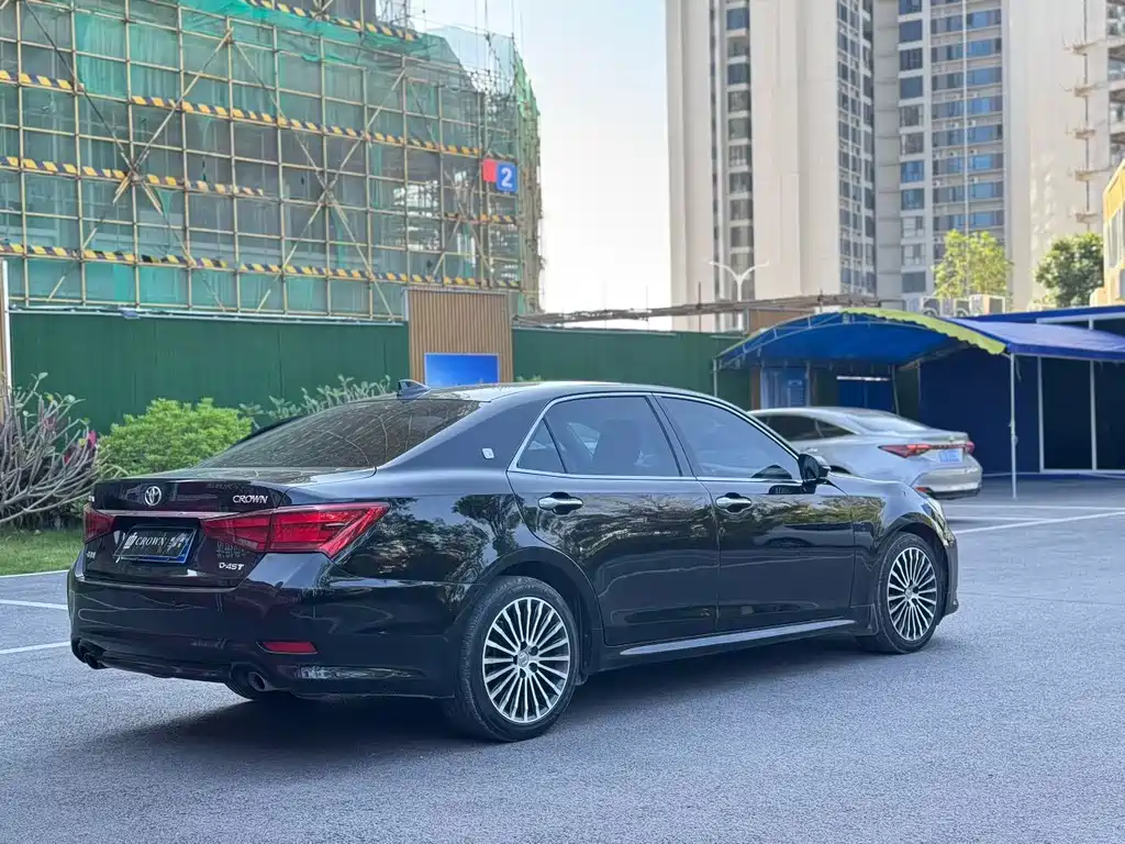 皇冠 2017款 2.0T 运动版 купить на сайте DeffCars