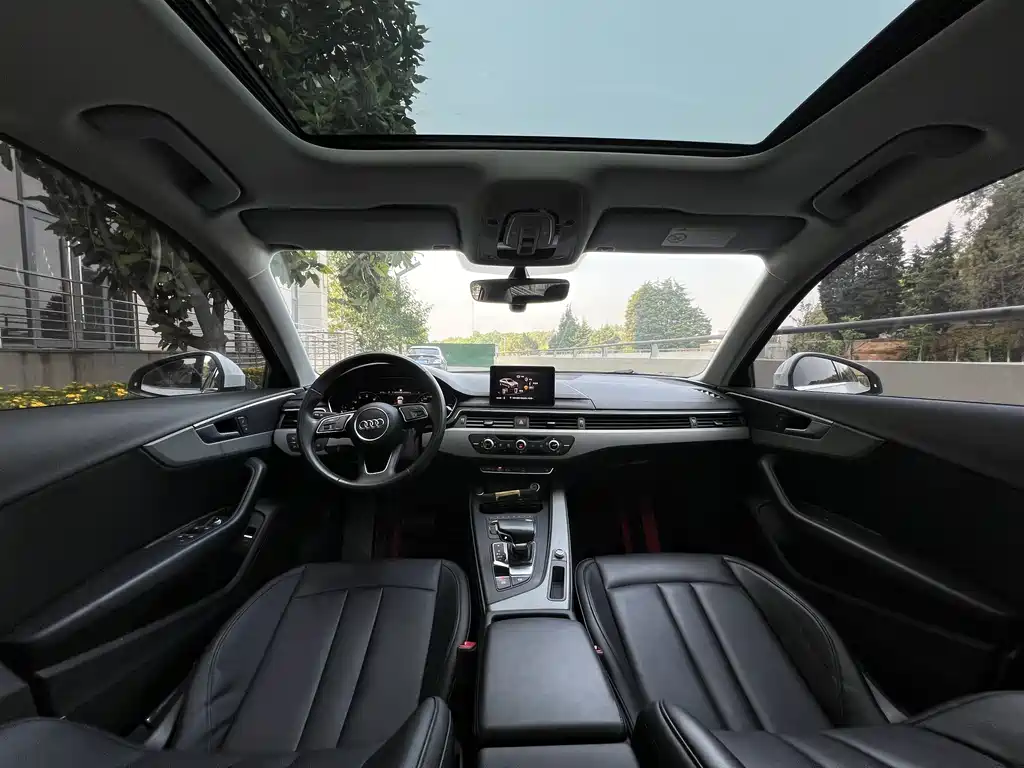 Audi A4L 2018 30th Anniversary Model 40 TFSI Enterprising купить на сайте DeffCars
