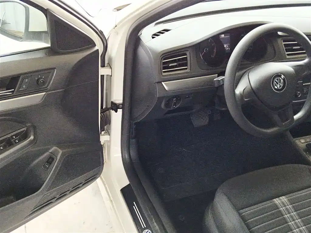 Lavida 2019 Lavida Qihang 1.5L Automatic Fashion Edition National VI купить на сайте DeffCars