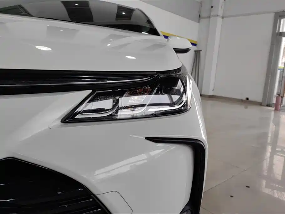 Corolla 2021 Dual Engine 1.8L E-CVT Elite Edition купить на сайте DeffCars