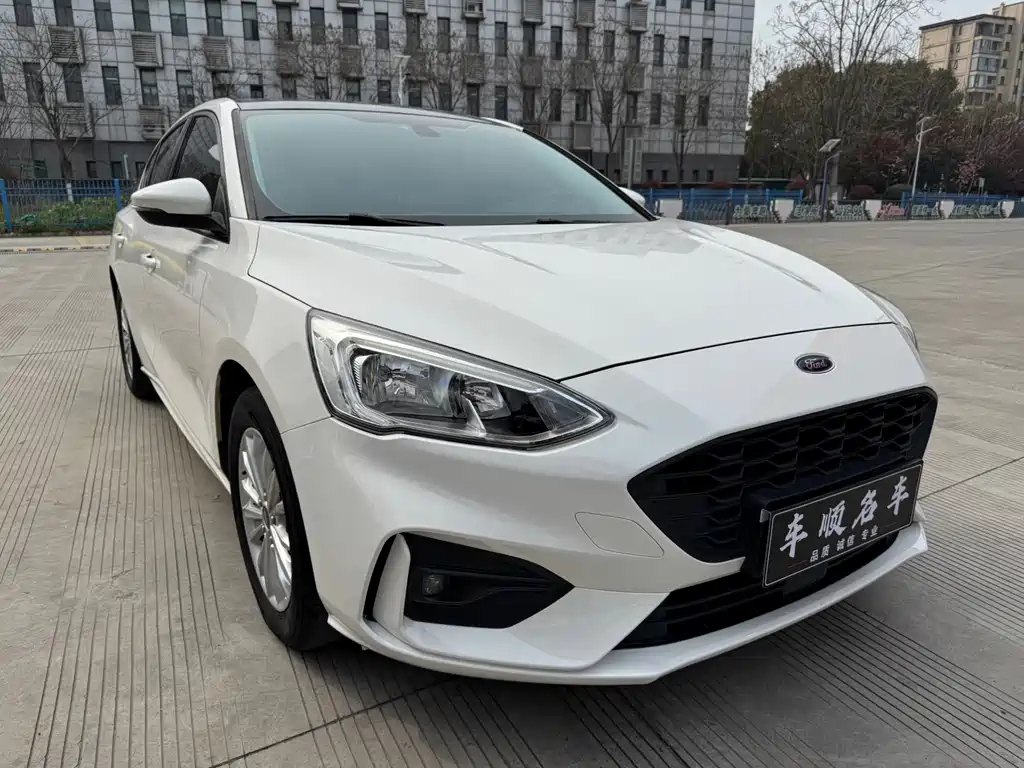 Focus 2020 Sedan EcoBoost 180 Automatic NeochaEDGE купить на сайте DeffCars