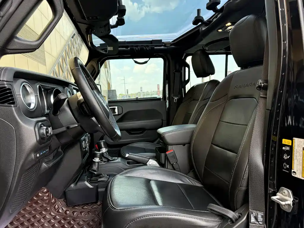 Wrangler New Energy 2021 Four-door 2.0T 4xe Sahara First Edition купить на сайте DeffCars