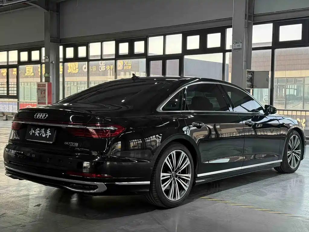 Audi A8 2024 A8L 50 TFSI quattro Premium Selection купить на сайте DeffCars