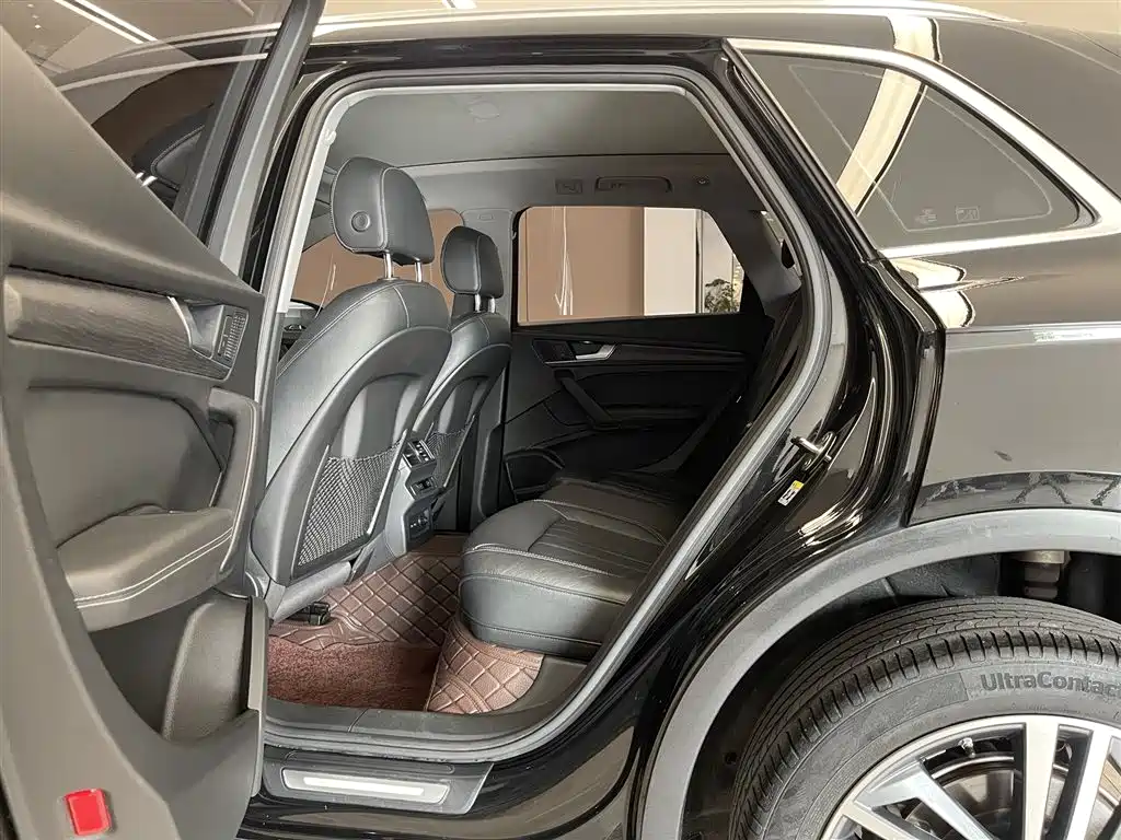 Audi Q5L 2020 45 TFSI exclusive and elegant model купить на сайте DeffCars