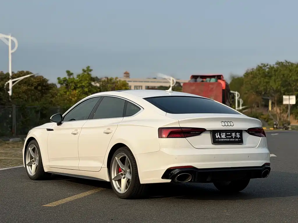 Audi A5 (Imported) 2017 Sportback 40 TFSI Fashion Model купить на сайте DeffCars