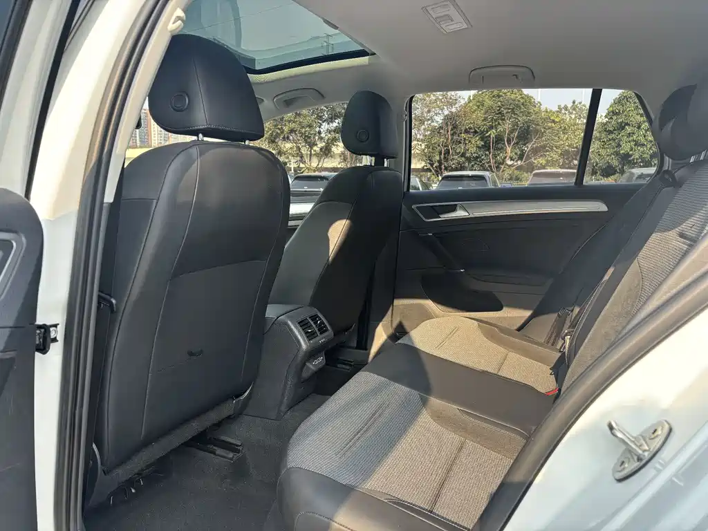Golf 2019 280TSI DSG comfort model National VI купить на сайте DeffCars