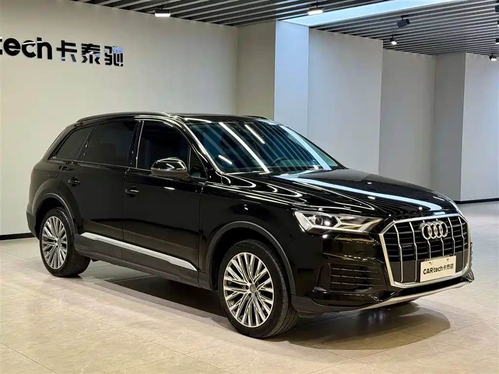 Audi Q7 2021 45 TFSI quattro S line sports купить на сайте DeffCars