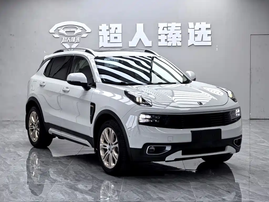 Lynk & Co 01 2017 2.0T two-wheel drive Pro version купить на сайте DeffCars