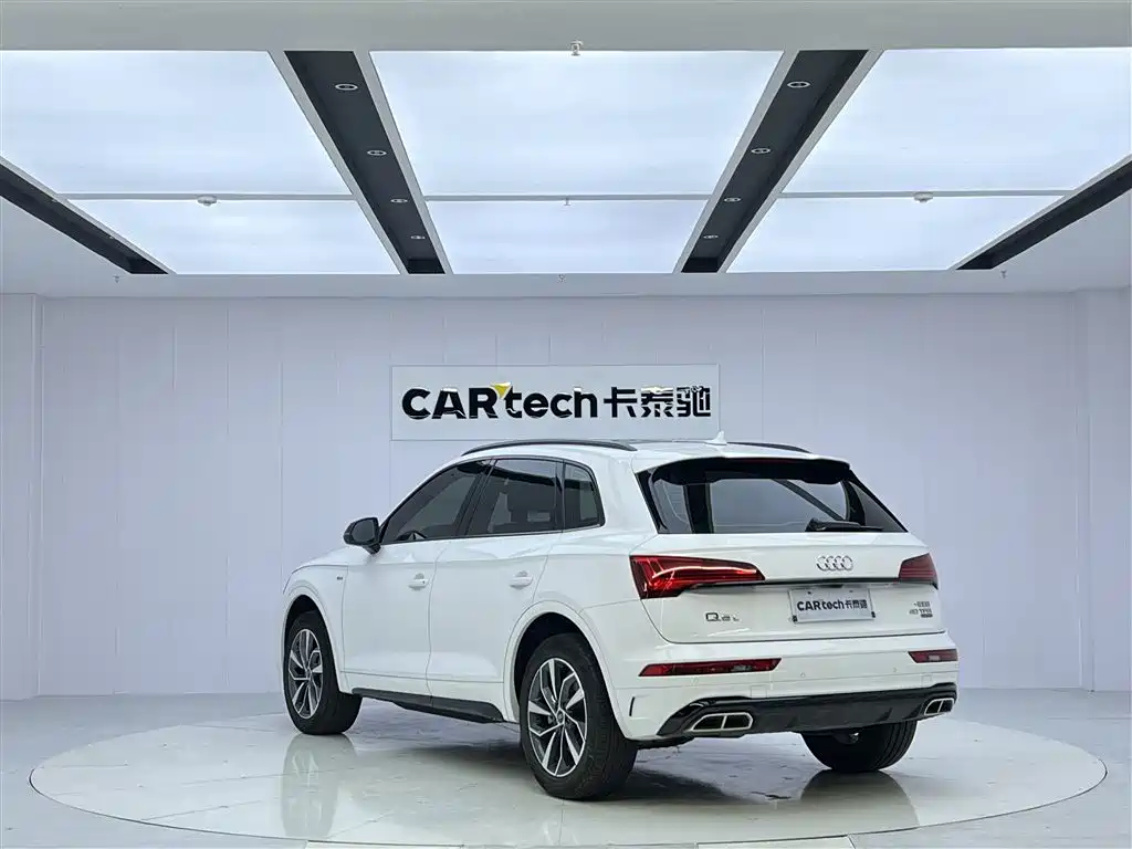 Audi Q5L 2023 40T luxury and dynamic model купить на сайте DeffCars