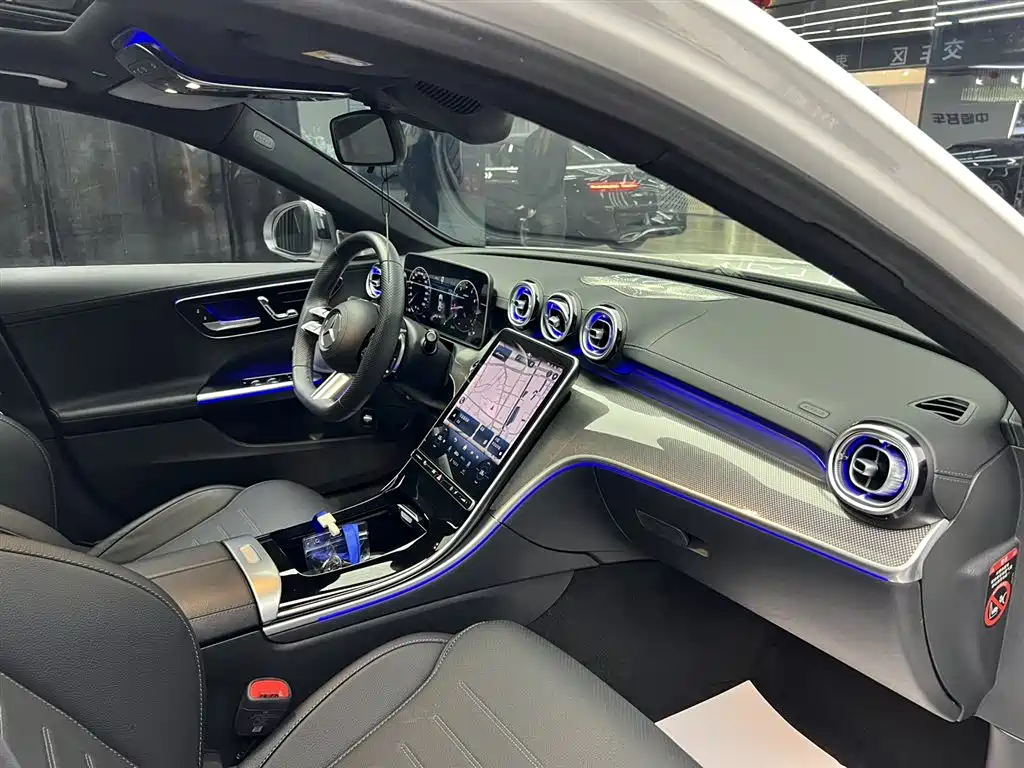 Mercedes-Benz C-Class 2023 facelift C 260 L sports version купить на сайте DeffCars