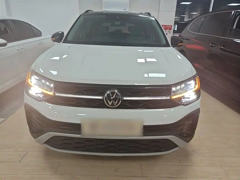 Tuyue 2023 300TSI 2WD Moon Edition купить на сайте DeffCars