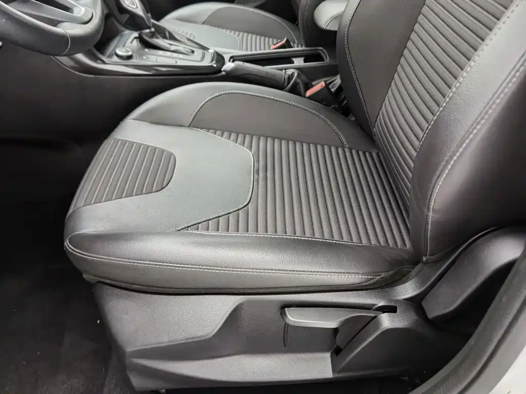 Focus 2017 sedan EcoBoost 125 automatic super stylish smart mobility version купить на сайте DeffCars