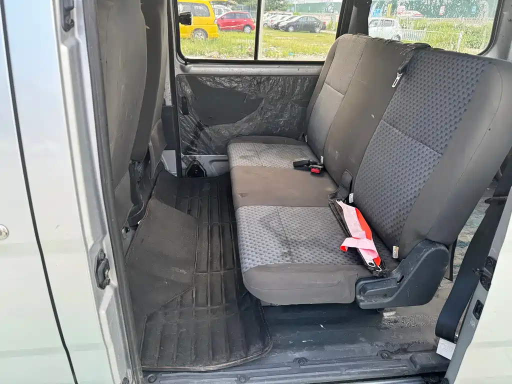 Wuling Zhiguang 2020 1.2L Practical National VI LSI купить на сайте DeffCars
