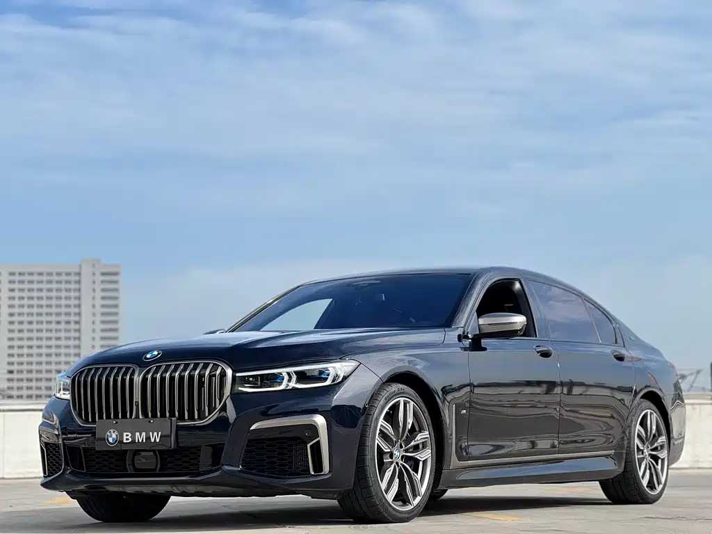 BMW 7 Series 2019 M760Li xDrive V12 Sports Package купить на сайте DeffCars
