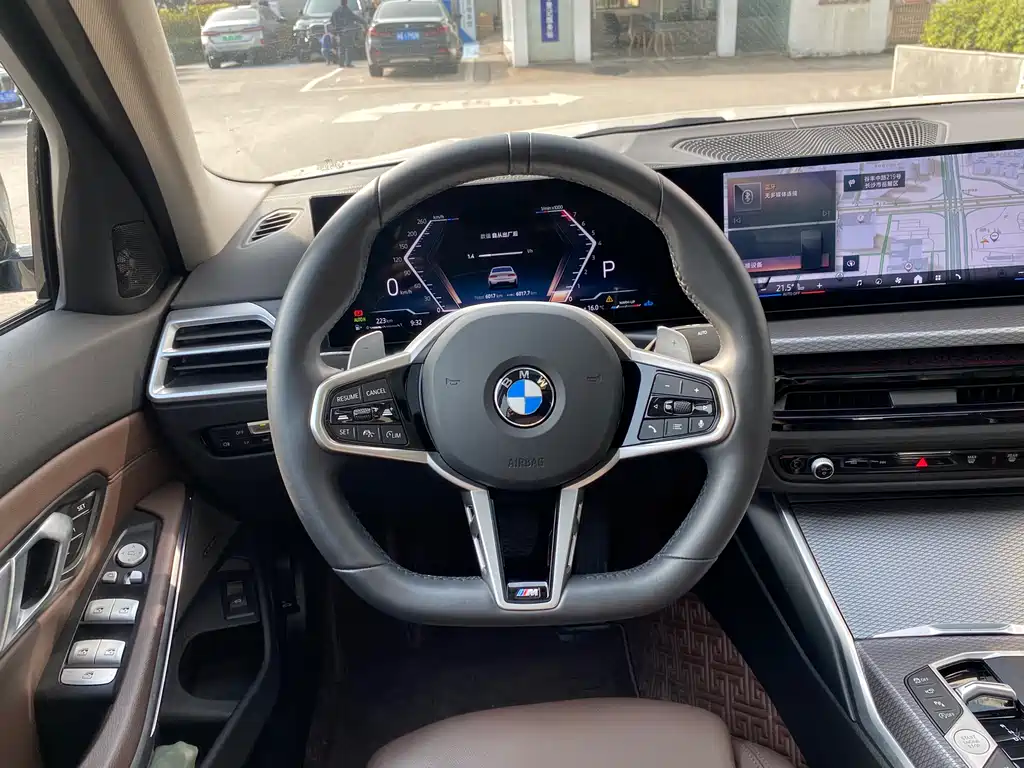 BMW 3 Series 2025 330Li M Sports Night Package купить на сайте DeffCars