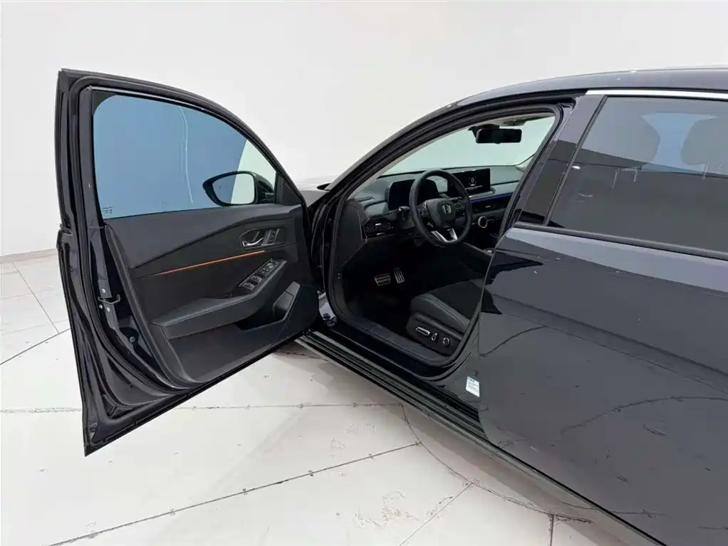 Accord New Energy 2023 2.0L e:PHEV flagship version купить на сайте DeffCars