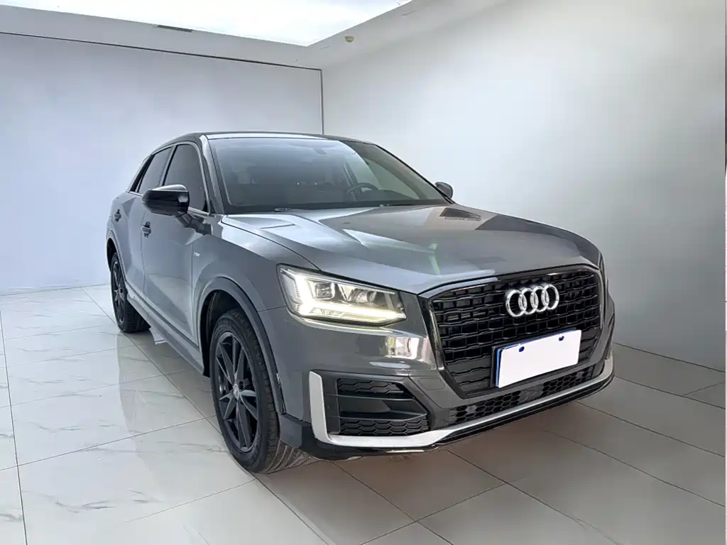 Audi Q2L 2021 35 TFSI fashionable and dynamic купить на сайте DeffCars