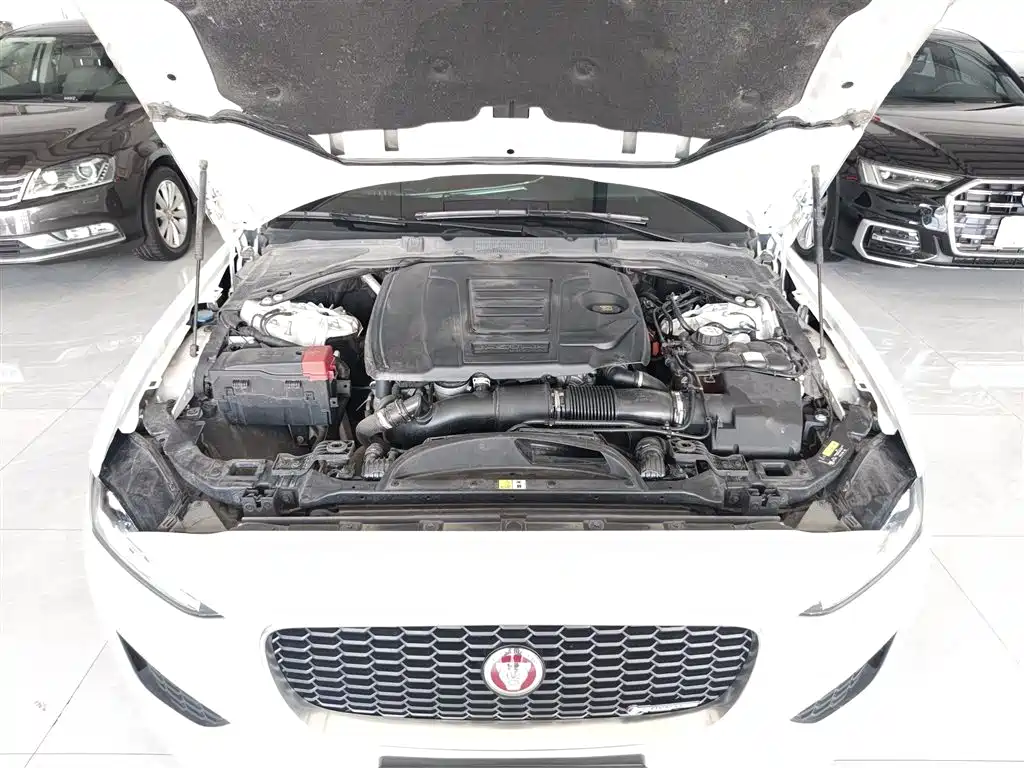 Jaguar XEL 2021 2.0T 250PS R-DYNAMIC S Advanced Sports Edition купить на сайте DeffCars