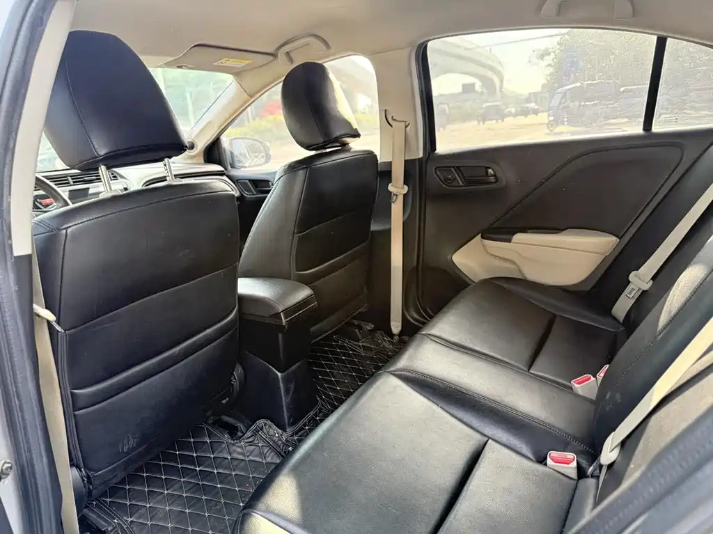 Fengfan 2018 1.5L CVT Comfort Edition купить на сайте DeffCars
