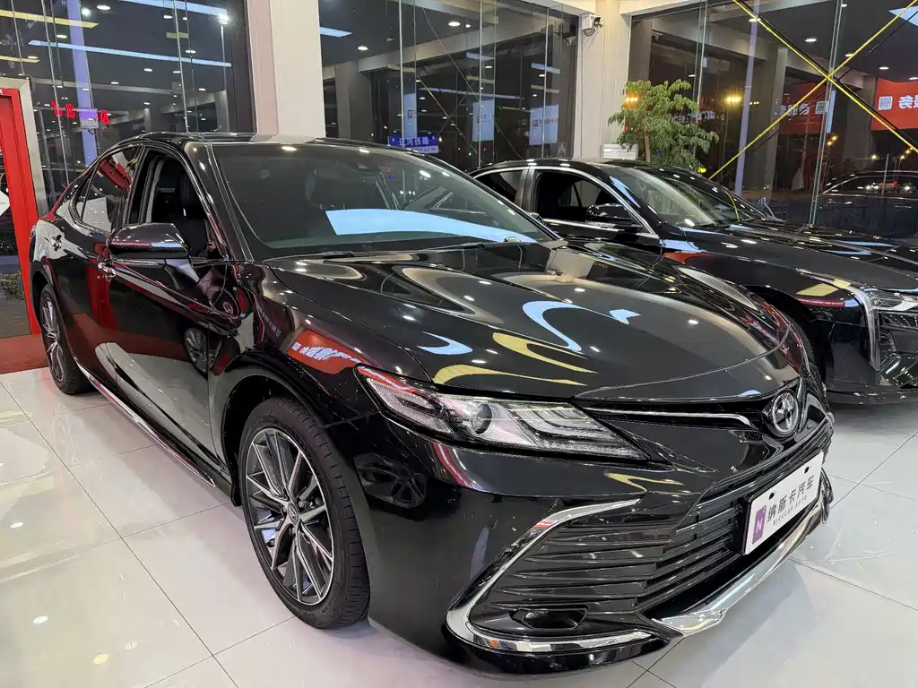 Camry 2023 2.5G Deluxe Edition купить на сайте DeffCars
