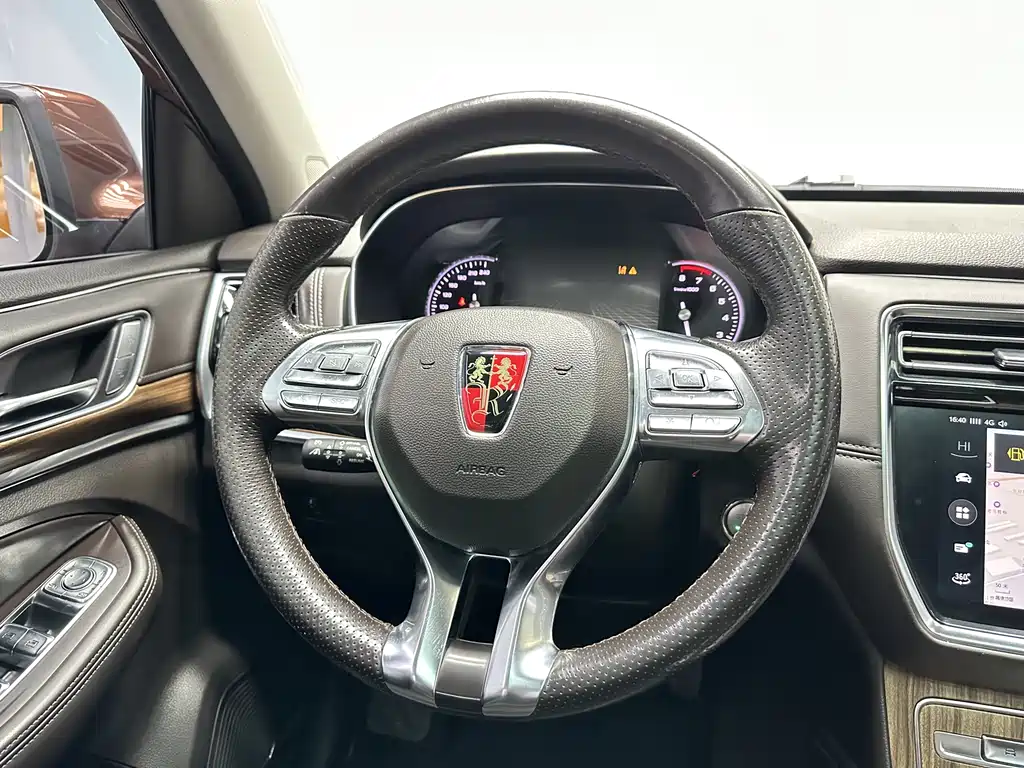 Roewe RX8 2018 30T Intelligent Networked Four-wheel Drive Supreme Edition купить на сайте DeffCars