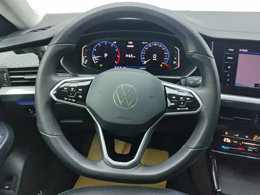 Passat 2023 facelift 330TSI luxury version купить на сайте DeffCars