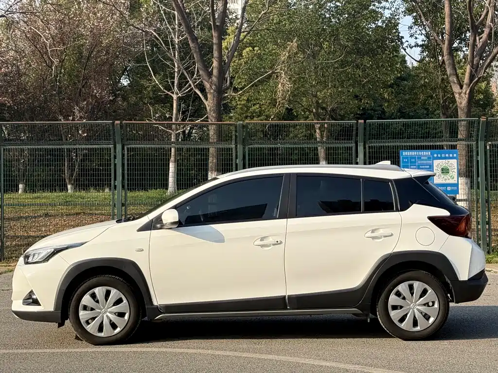 YARiS L Zhixuan 2022 model Zhixuan X 1.5L CVT leading PLUS version купить на сайте DeffCars