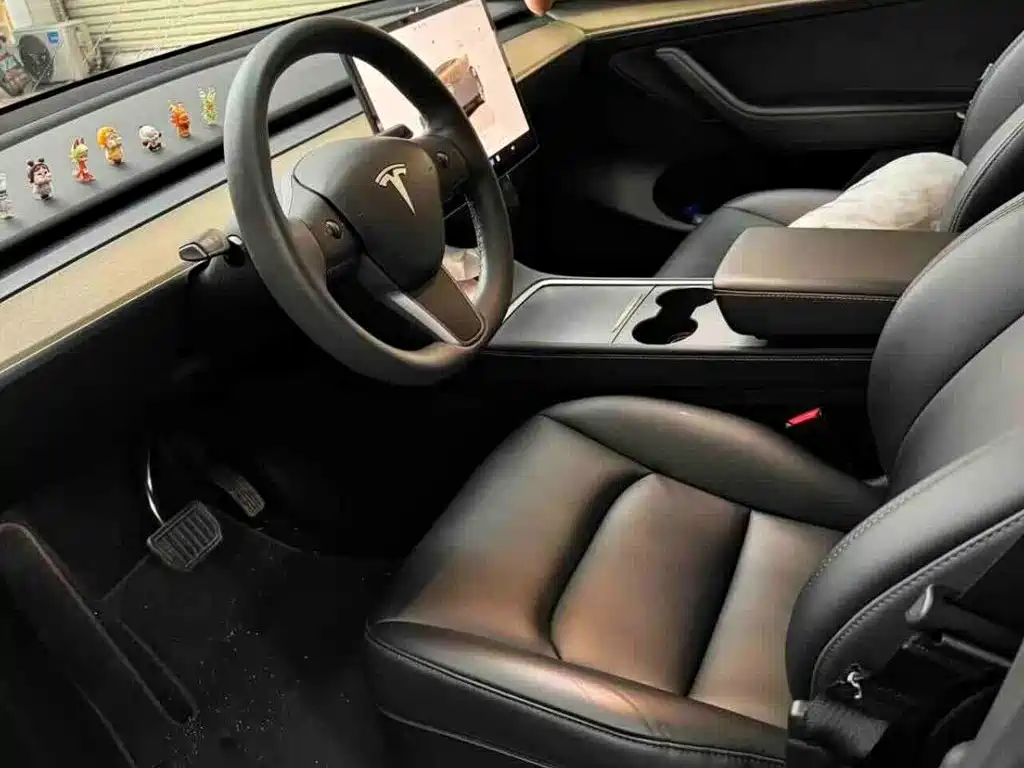 Model Y 2022 rear-wheel drive version купить на сайте DeffCars