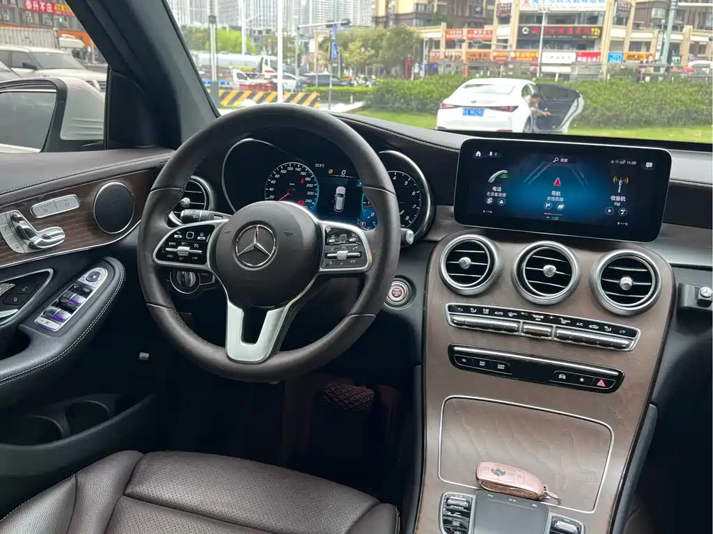 Mercedes-Benz GLC 2022 facelift 2 GLC 260 L 4MATIC luxury model купить на сайте DeffCars