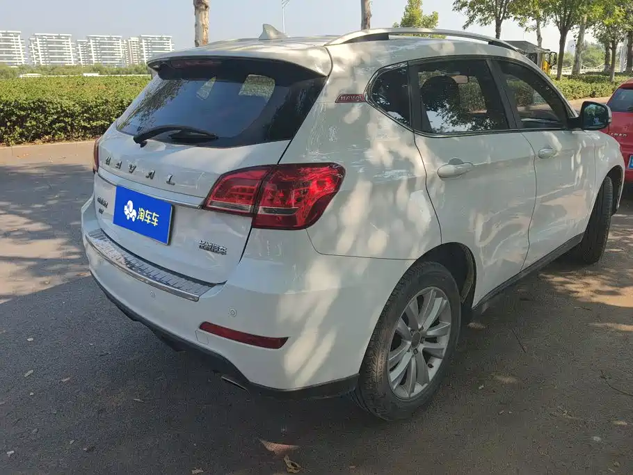 Haval H2 2015 1.5T automatic two-wheel drive premium version купить на сайте DeffCars