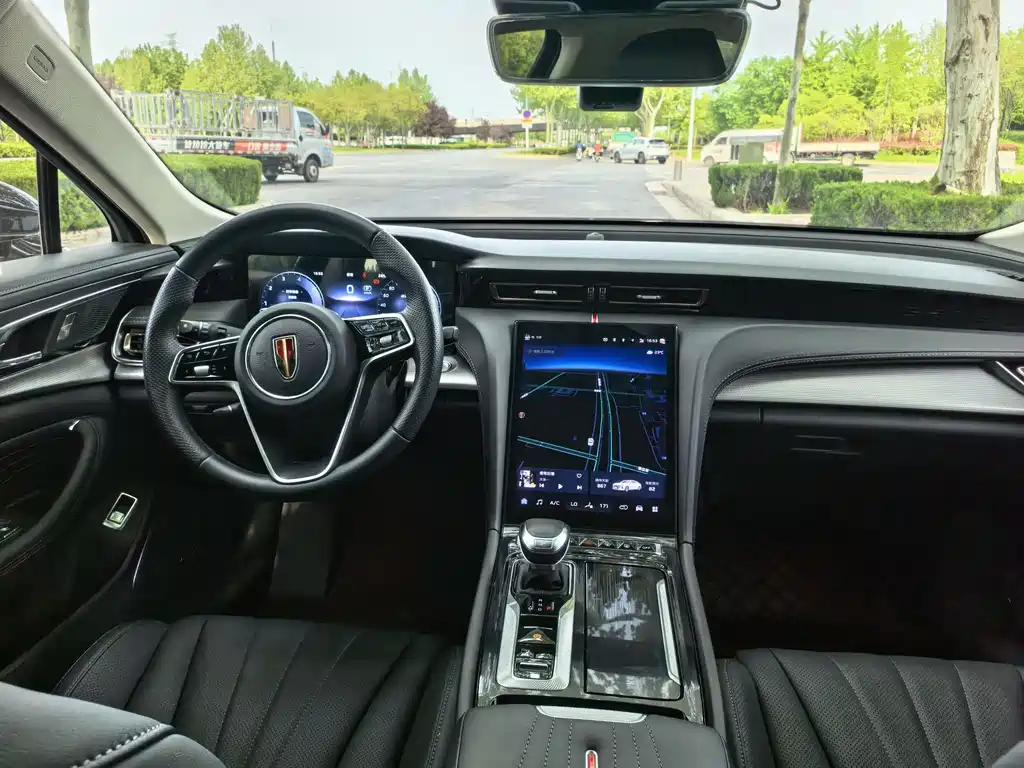 Hongqi H5 2023 2.0T Automatic Intelligent Connected Flag Edition купить на сайте DeffCars