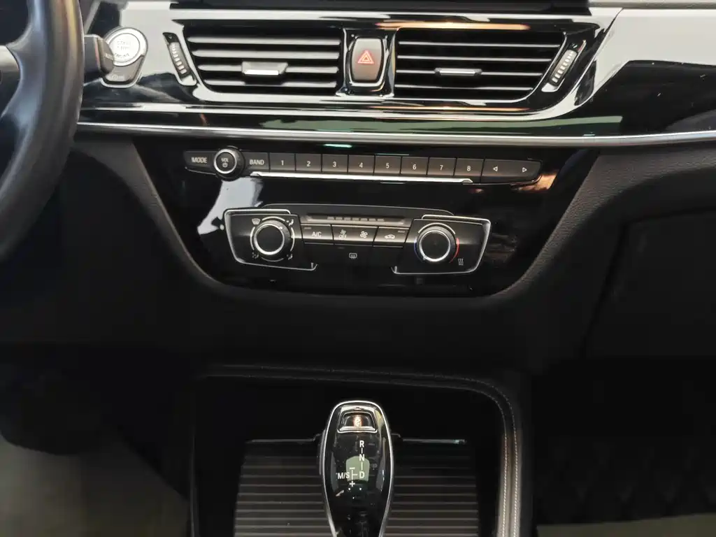 BMW 1 Series 2021 facelift 120i M Sports Night Edition купить на сайте DeffCars