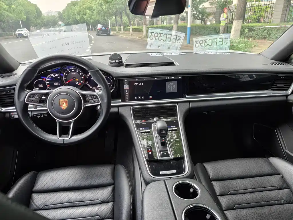 Panamera 2017 Panamera 3.0T купить на сайте DeffCars
