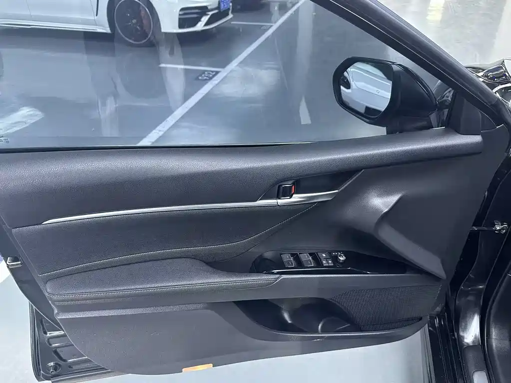 Camry 2022 2.0S Knight Edition купить на сайте DeffCars