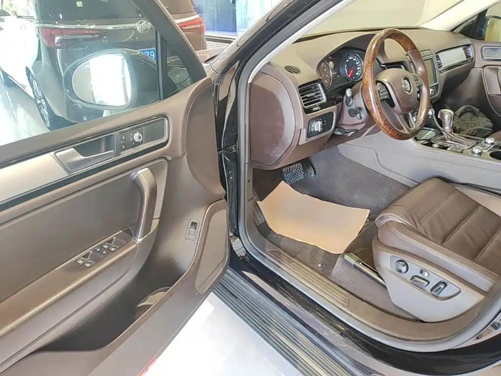 Touareg 2017 3.0TSI Extended Edition купить на сайте DeffCars