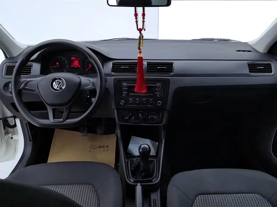 Santana 2021 1.5L Manual Fashion Edition купить на сайте DeffCars