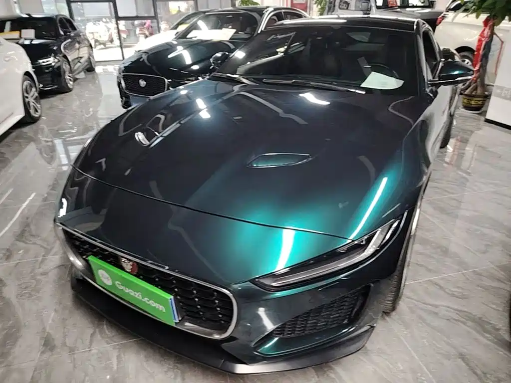 Jaguar F-TYPE 2021 P300 rear-wheel drive hardtop version купить на сайте DeffCars