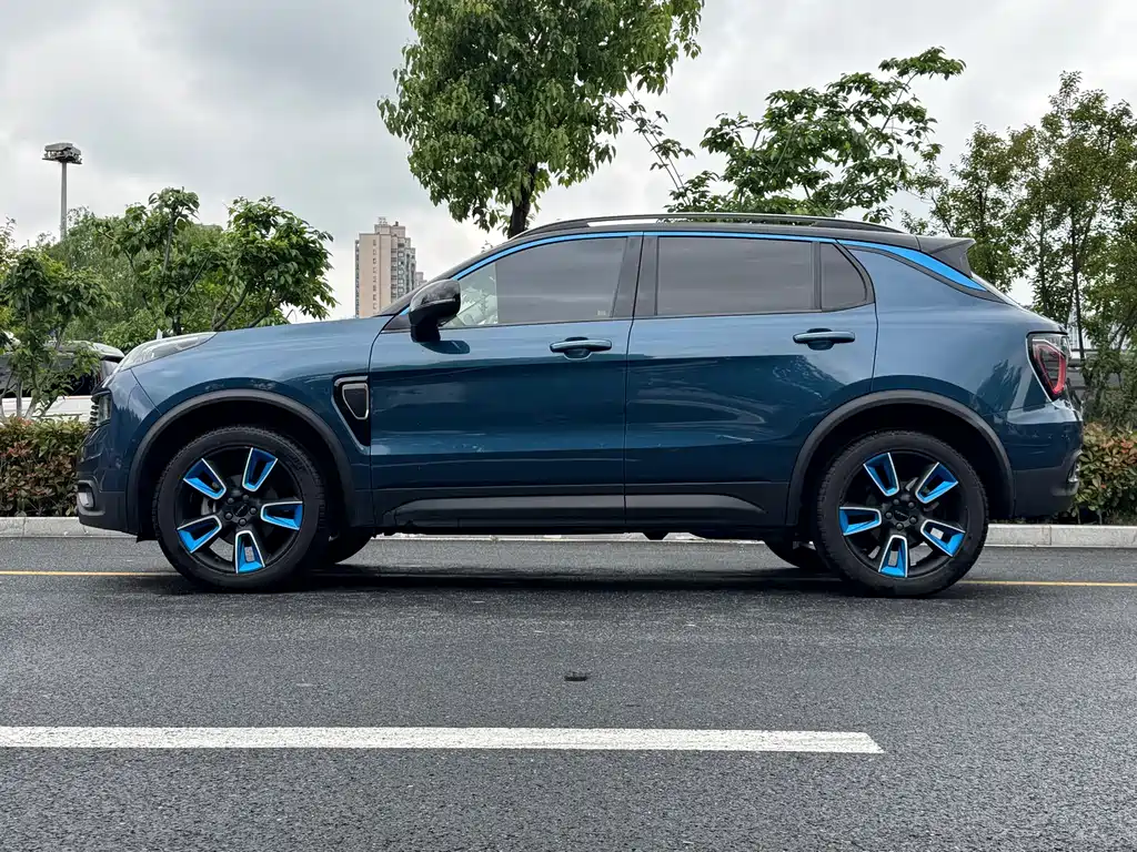 Lynk & Co 01 2019 2.0T 2WD Yao Pro Edition National V купить на сайте DeffCars
