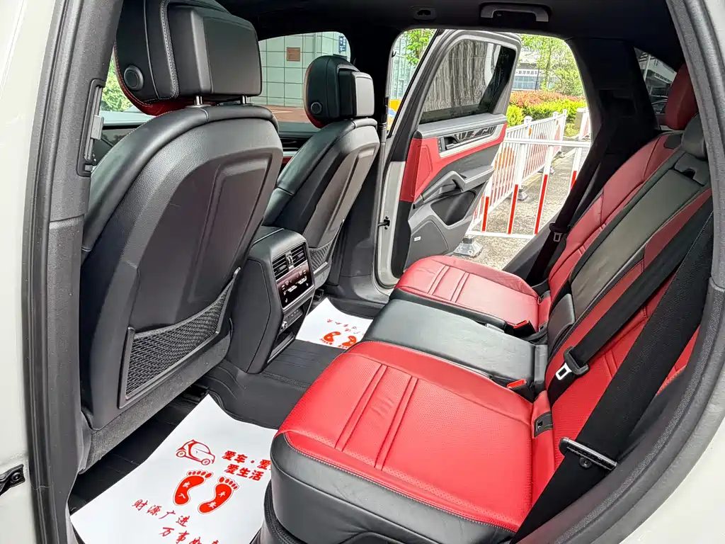 Cayenne 2024 Cayenne 3.0T купить на сайте DeffCars
