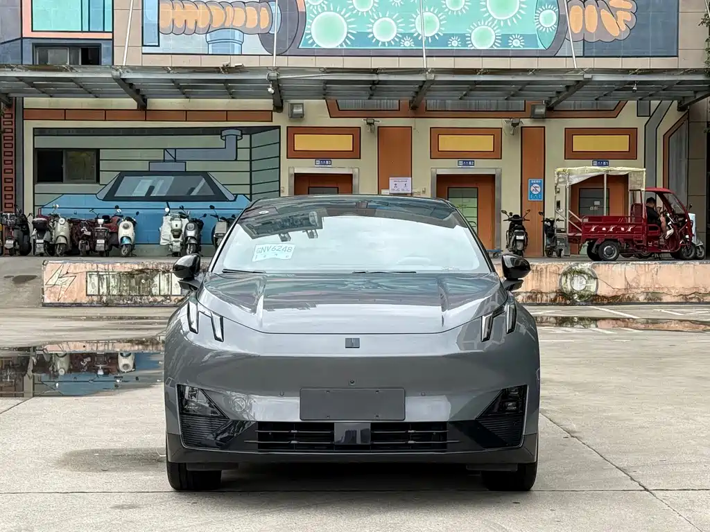 Lynk & Co Z20 2025 530km rear drive Max купить на сайте DeffCars