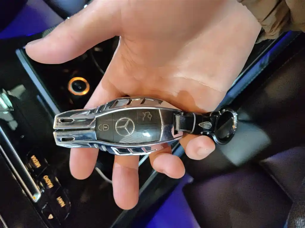 Mercedes-Benz GLC 2019 GLC 260 4MATIC luxury model купить на сайте DeffCars