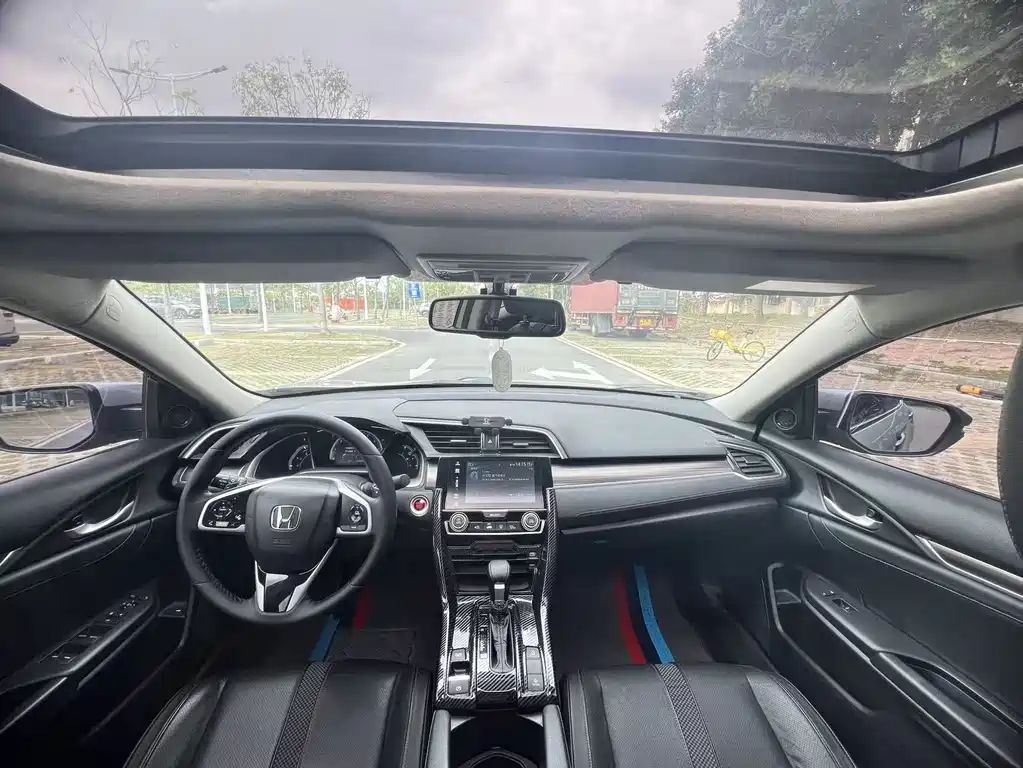 Civic 2019 220TURBO CVT Jinqing Edition National V купить на сайте DeffCars